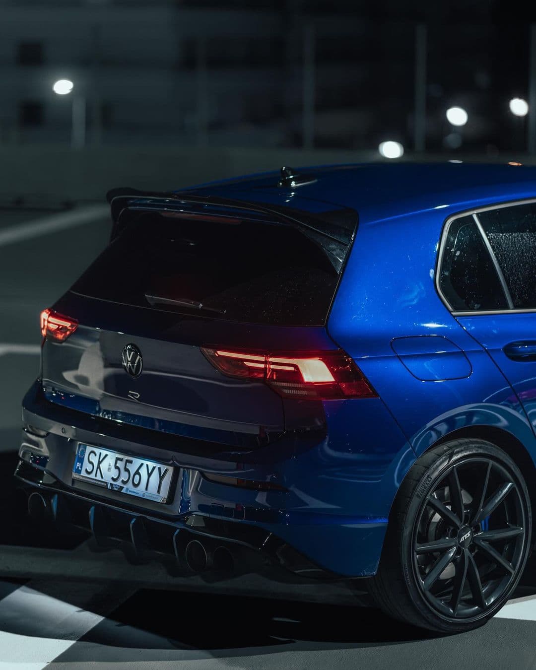 Volkswagen Golf 8R - zdjęcie 2
