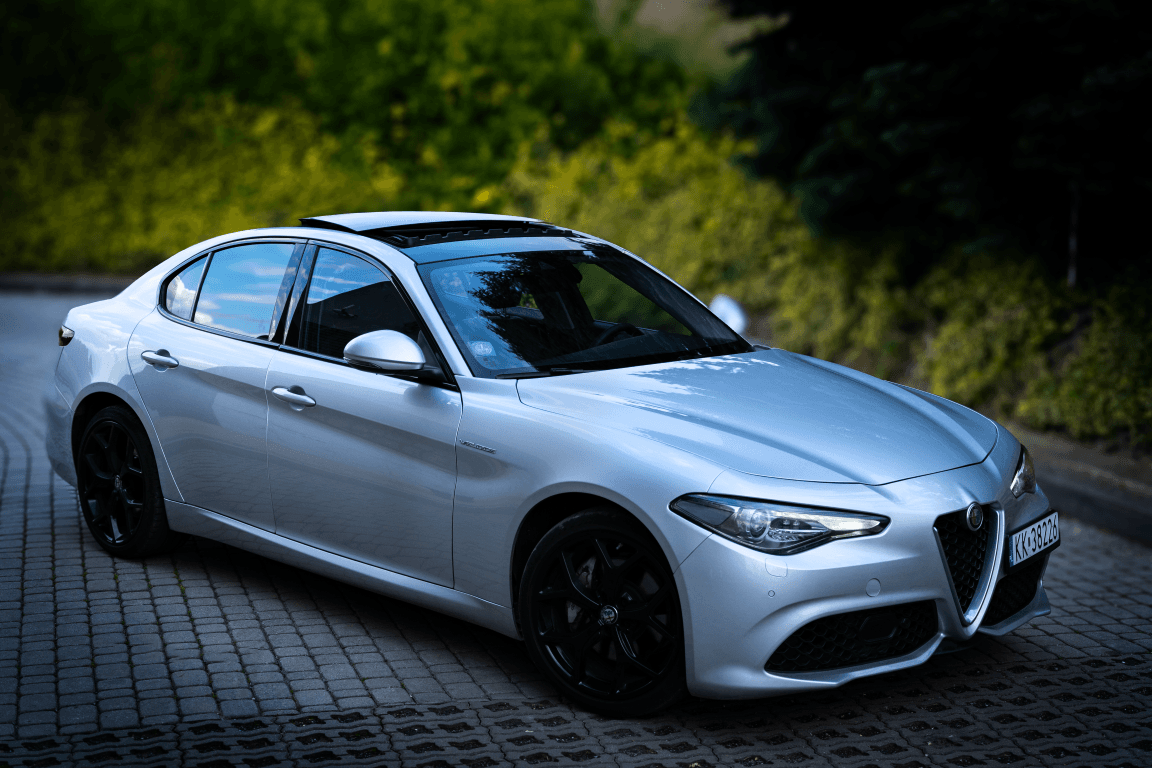 Alfa Romeo Giulia Q4 - zdjęcie 4