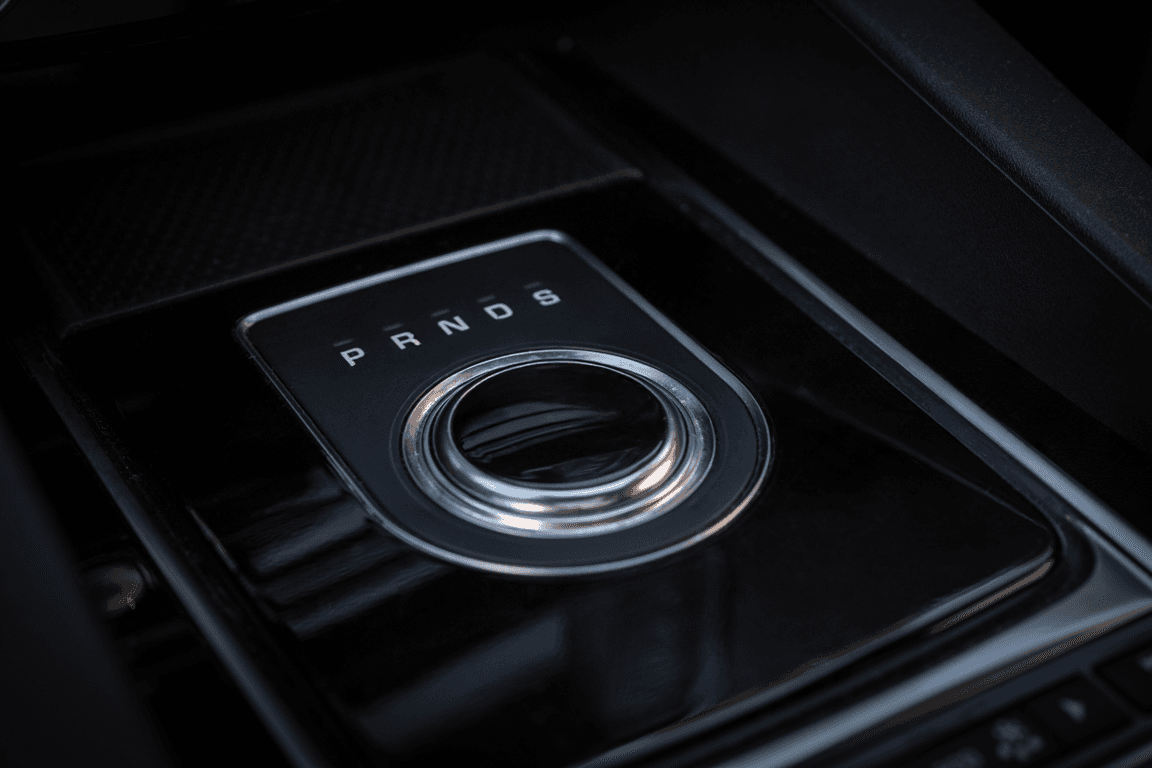 Jaguar F-PACE - zdjęcie 2