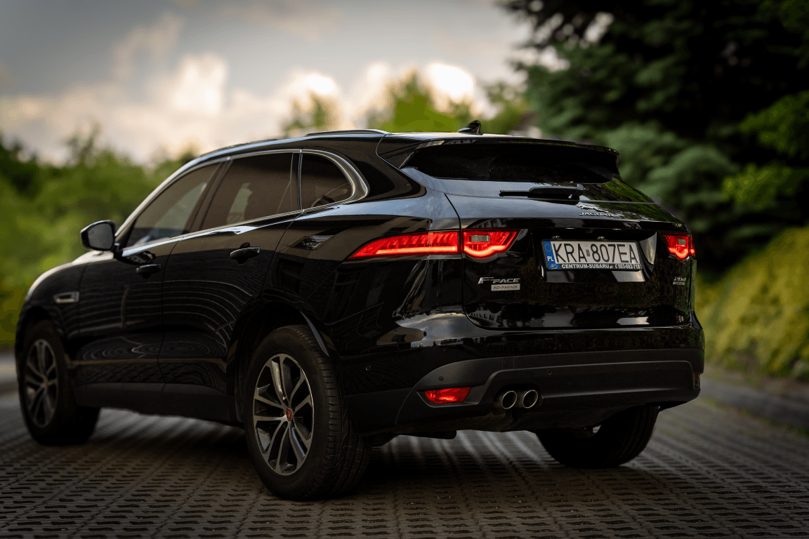 Jaguar F-PACE - zdjęcie 7