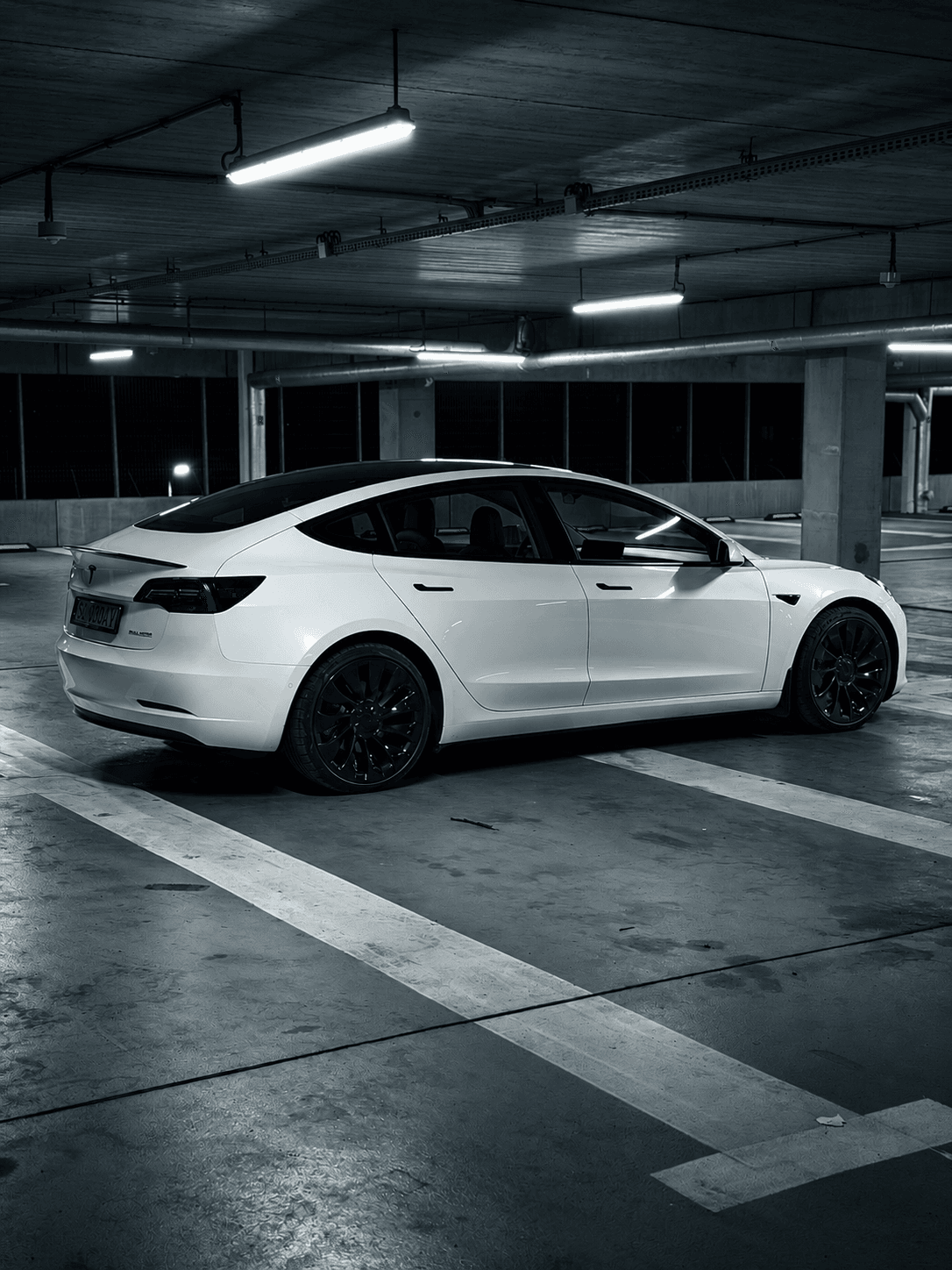 Tesla Model 3 Performance - photo 5